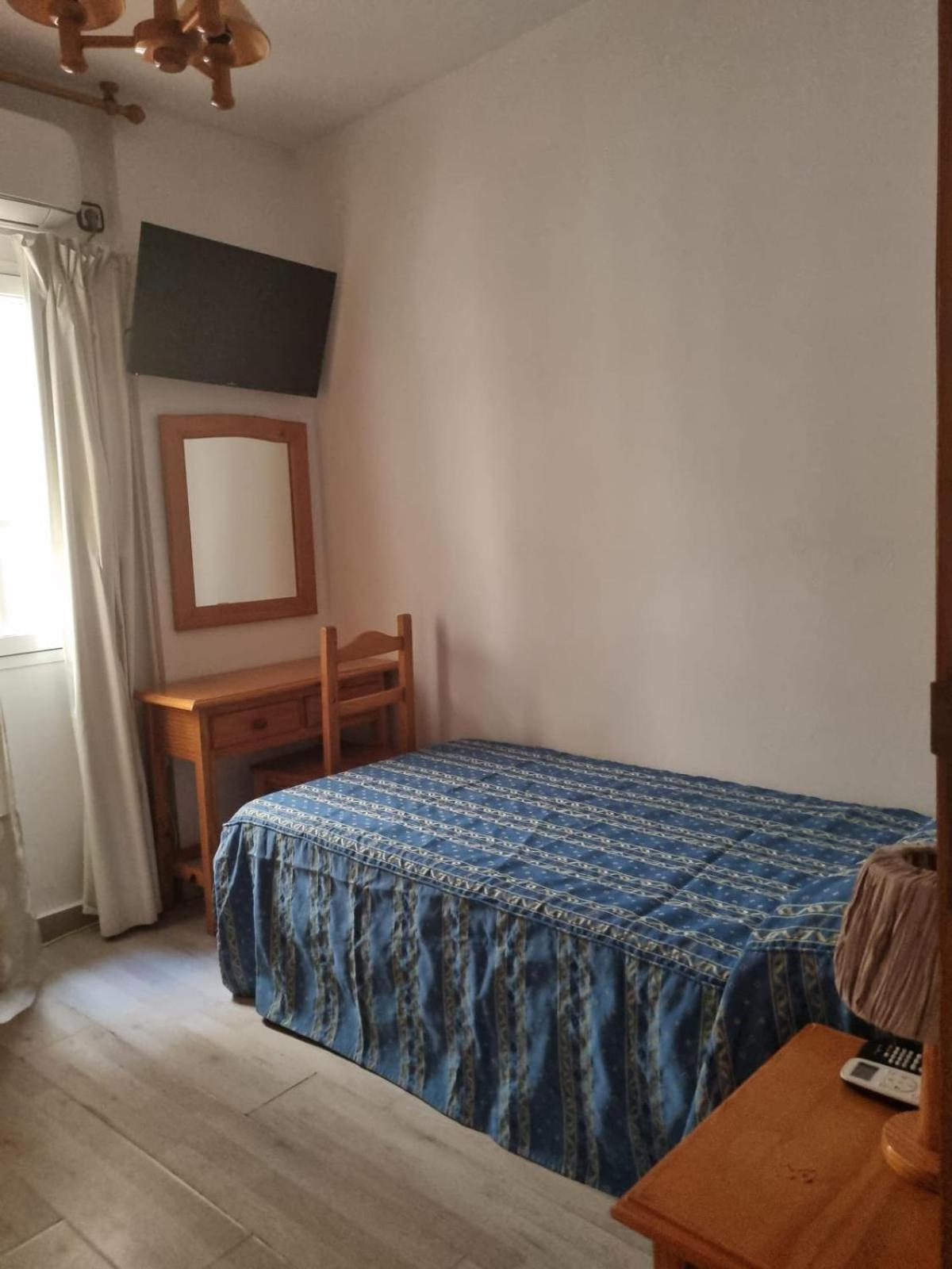 Hostal Calaverde บียารีกอส ภายนอก รูปภาพ