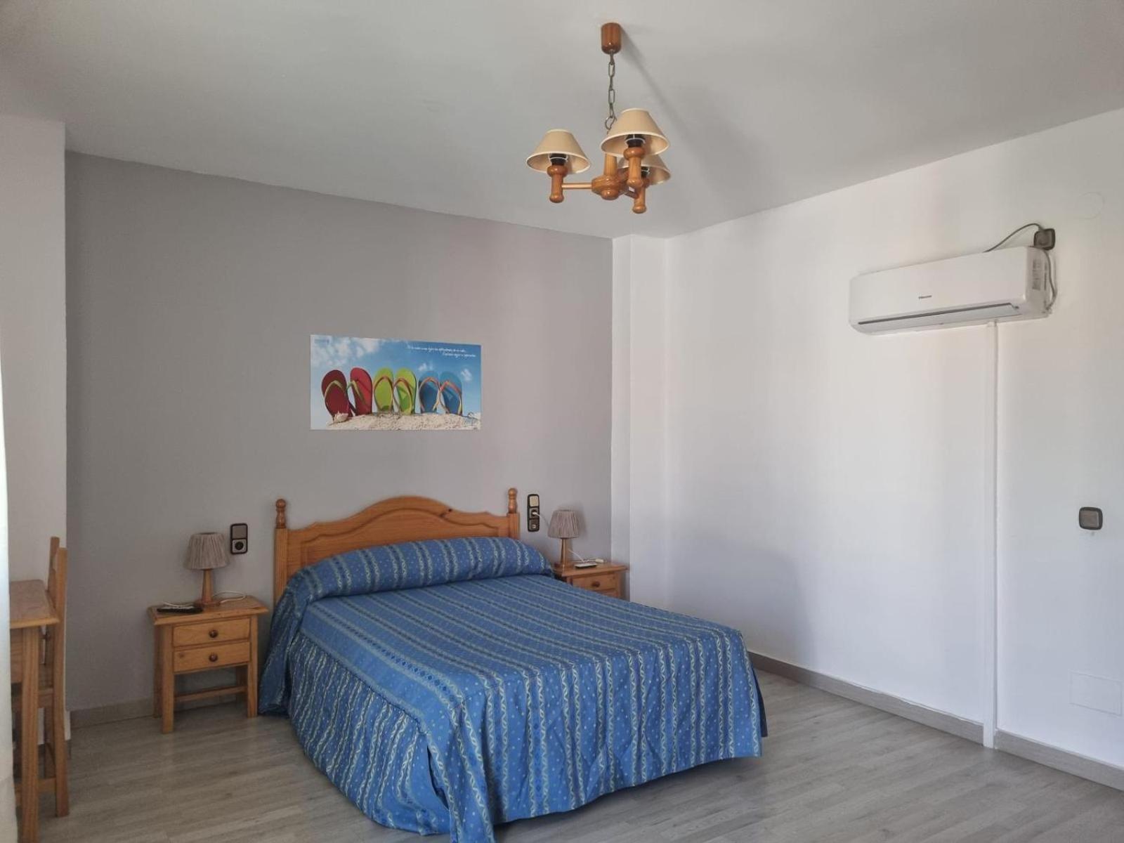 Hostal Calaverde บียารีกอส ภายนอก รูปภาพ